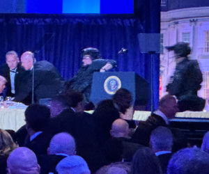 Strzały na kolacji z udziałem Donalda Trumpa