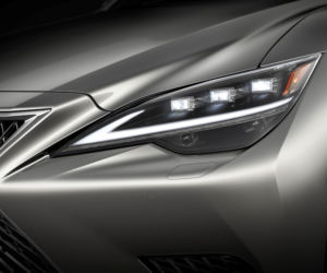 (2021) Lexus LS po liftingu