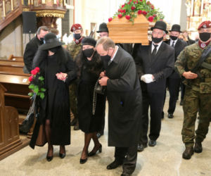Ewa Krawczyk na pogrzebie męża Krzysztofa Krawczyka