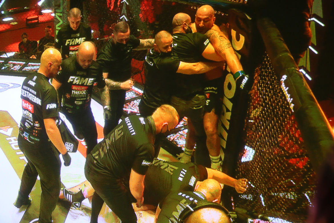 Marcin Najman - Don Kasjo. Potężna bójka na FAME MMA 8