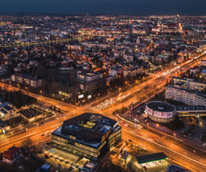 Kraków niczym Las Vegas. Takich zdjęć nocnego miasta jeszcze nie widziałeś!