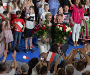 Wybory 2020. Duda gratuluje Trzaskowskiemu. Został wybuczany przez własny sztab