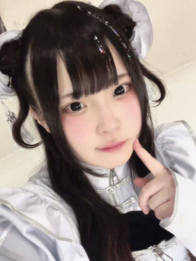 Dramat w sieci! Młoda gwiazda odeszła nagle, zostawiając miliony fanów