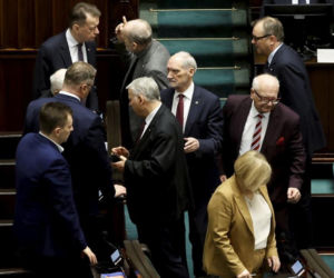 Sikorski ostro do Macierewicza w Sejmie