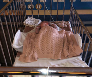 Śmiertelna choroba wykańcza dwumiesięczną Gabrysię. Pomóc może najdroższy lek świata