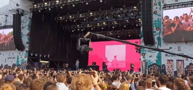 Quebonafide na Orange Warsaw Festival 2018 - niespodziewany występ rapera! 