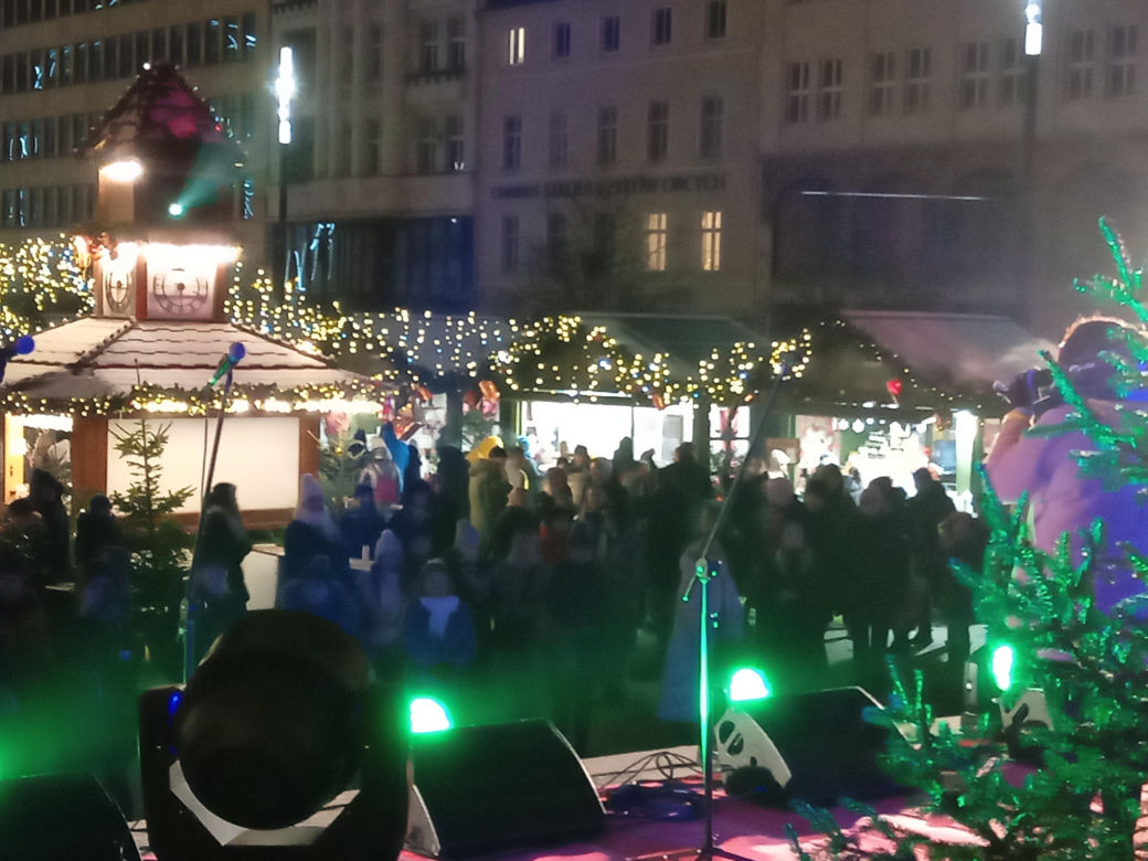 Kolędowanie na Placu Wolności