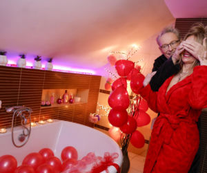 Borkowski w ogniu miłości! Nocne szaleństwa i balony dla żony rozgrzały sieć