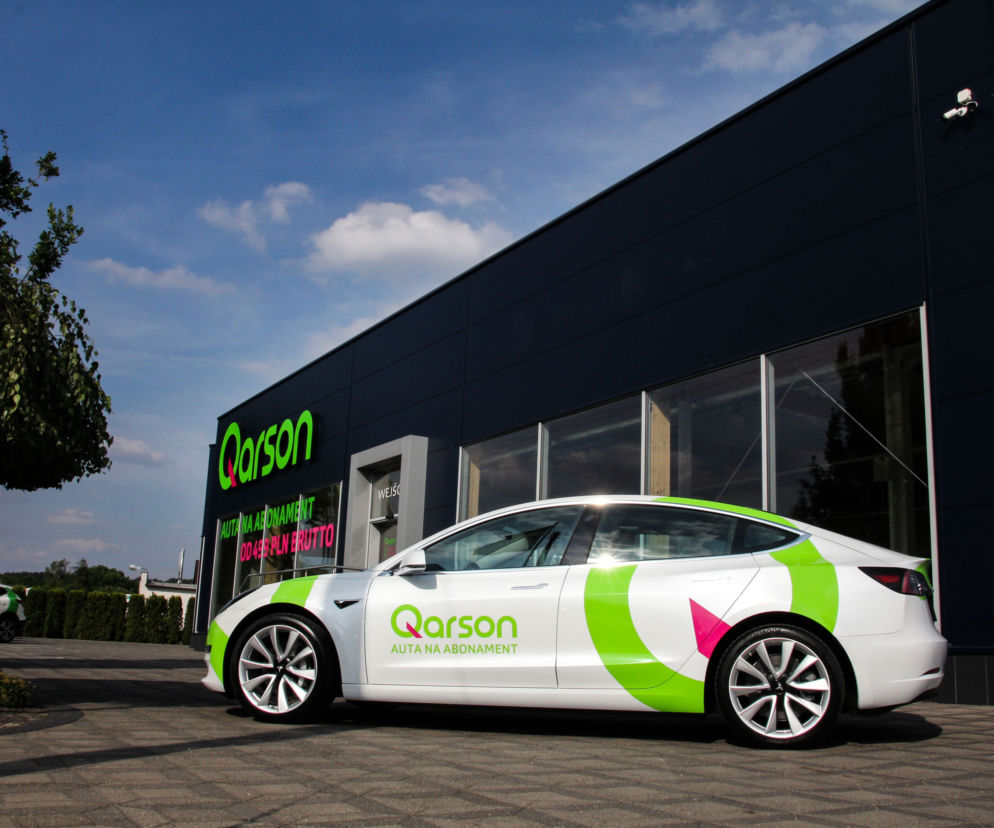 Tesla Model 3 dostępna w ofercie Qarson