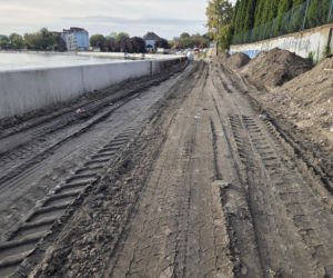 Tak zmieniają się bulwary nad Brdą. Trwa rewitalizacja nabrzeża w Bydgoszczy