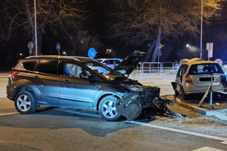 Wypadek na Plantach - Jedna osoba zabrana do szpitala