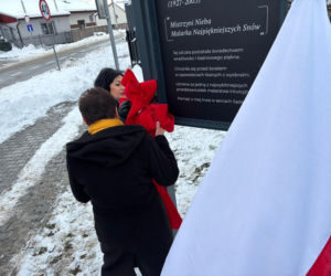 Odsłonięcie tablicy poświęconej Władysławie Iwańskiej