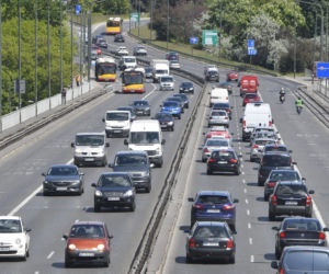 Przez fatalny stan wiaduktów, kierowcy muszą zwolnić do 40 km/h