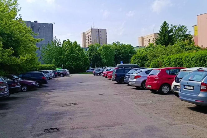 Mur między osiedlami w Szczecinie