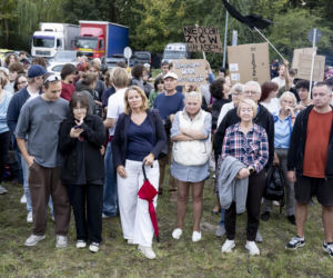 Protest w Piasecznie przeciwko Data Center