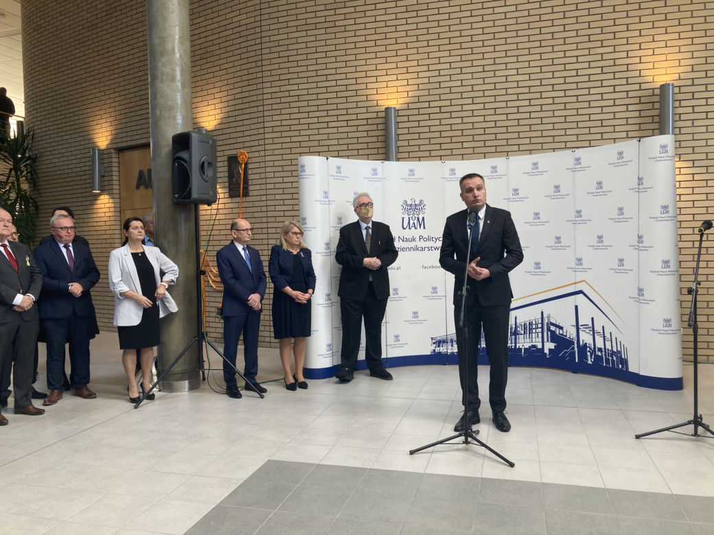 Tablica upamiętniająca Ziętarę