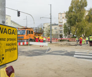 Awaria wodociągów w alei Waszyngtona