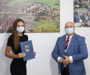 Wiktoria Wiśniewska z Grajewa walczy o wygraną w Miss Globe 2020 [ZDJĘCIA]