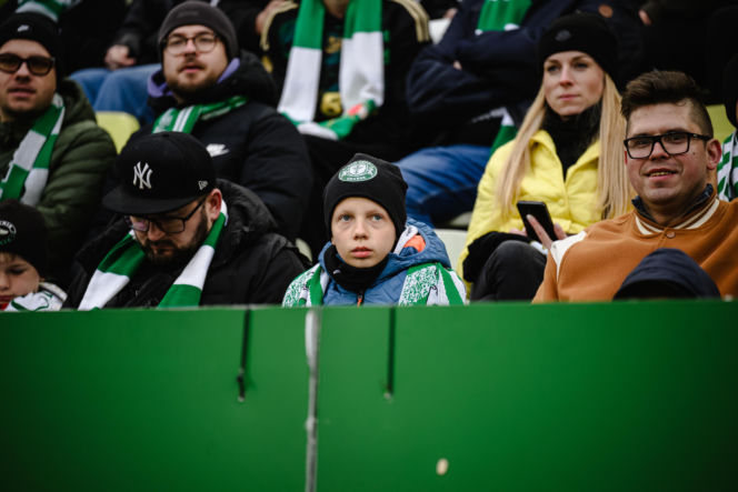 Lechia Gdańsk - Raków Częstochowa; Zdjęcia kibiców z meczu 30. kolejki PKO BP Ekstraklasy