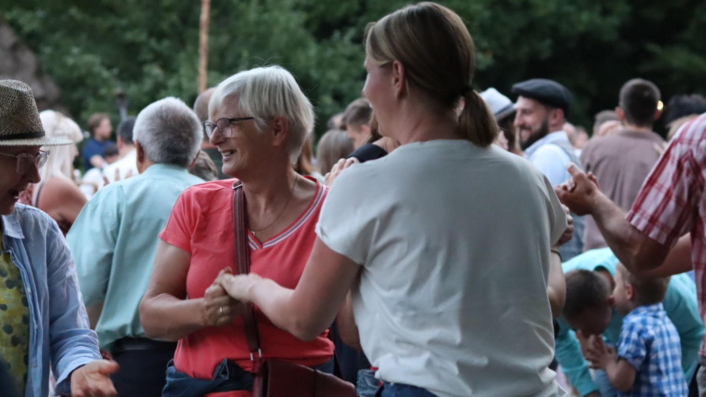 Wszyscy ruszyli do zabawy! Tak wyglądała potańcówka w lubelskim skansenie!