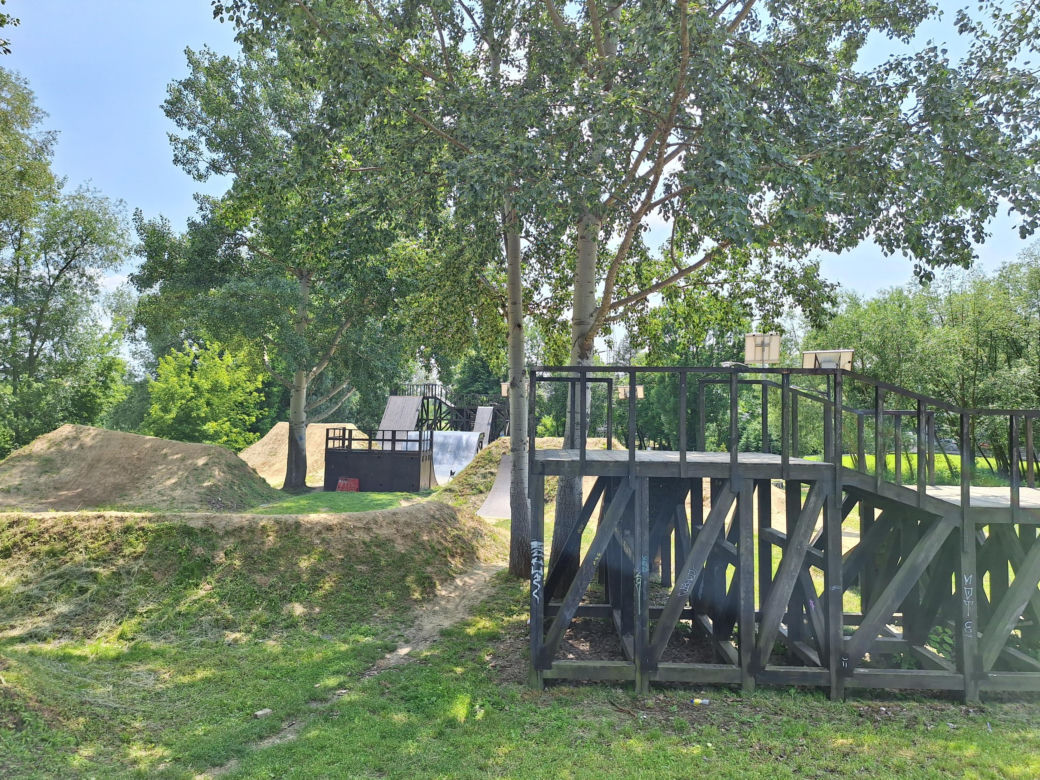 Rzeszowski skatepark. Atrakcja podczas wakacji w mieście 
