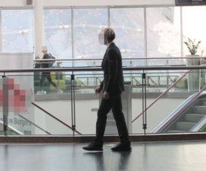 Dwa samobójstwa jedno po drugim. Złote Tarasy ze wzmożoną ochroną