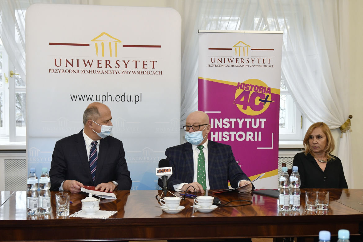 Podpisanie umowy o współpracy pomiędzy UPH i ZSP nr 1 w Siedlcach