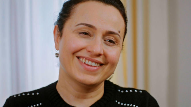 Miłość i nadzieja, odcinek 370: Szantażująca Cavidan zabierze Feraye nie tylko pieniądze i kosztowności! Zasadzi się i na Bulenta - ZDJĘCIA