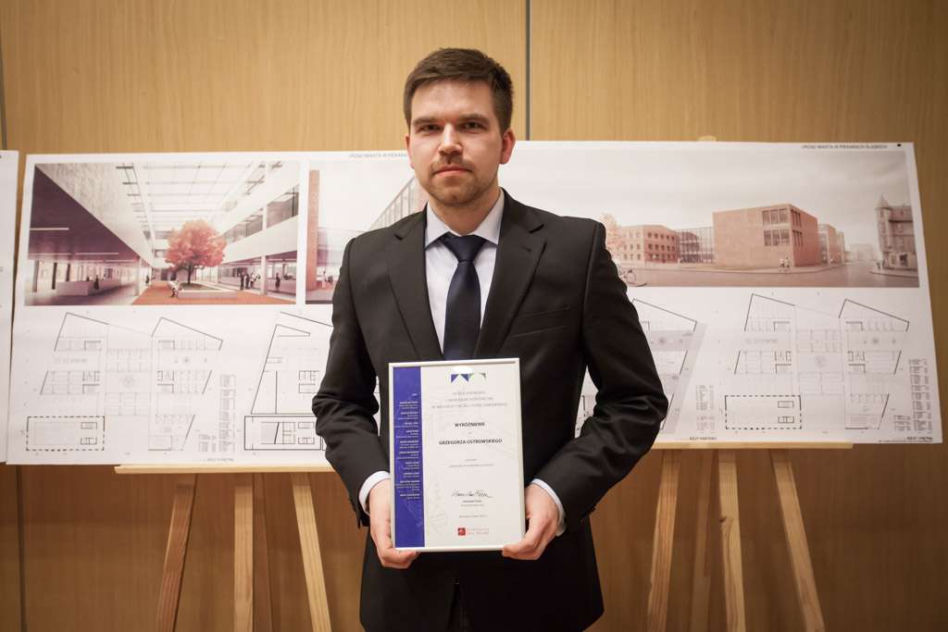 Wyróżnienie - Grzegorz Ostrowski, autor projektu Urzędu Miasta w Piekarach Śląskich