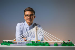 Zastał Polskę murowaną, a zostawił plastikową. 19-latek odtwarza nieoczywiste polskie realizacje z klocków LEGO