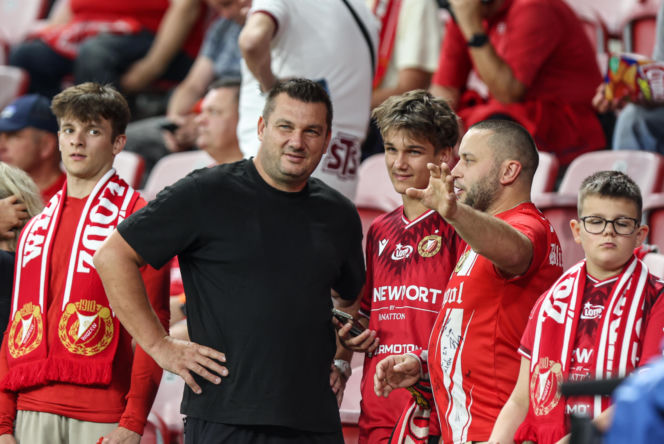 Widzew Łódź - Lech Poznań: Zdjęcia kibiców z meczu 6. kolejki PKO BP Ekstraklasy