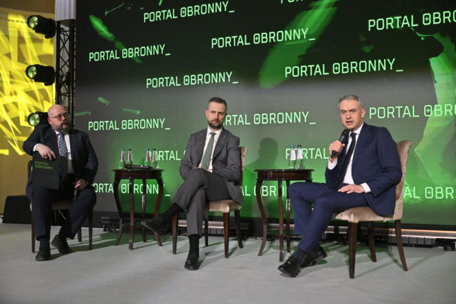 Konferencja Portalu Obronnego. Debata Władysława Kosiniaka-Kamysz i Krzysztofa Gawkowskiego