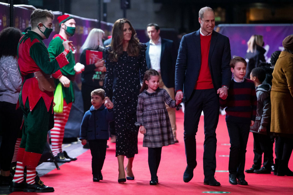 Kate Middleton i książę William z dziećmi