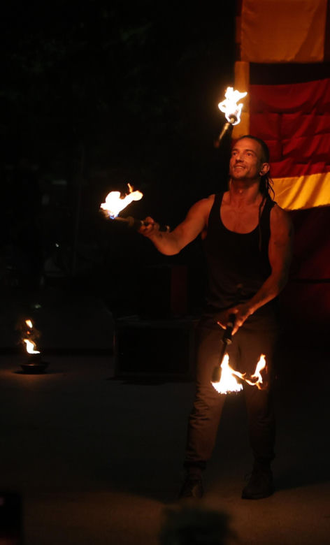 Fire Jam sprawił, że Park Ludowy w Lublinie zapłonął! Tak było podczas Europejskiej Konwencji Żonglerskiej