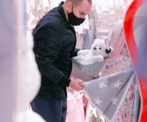 Kupił prezenty dla nienarodzonego dziecka