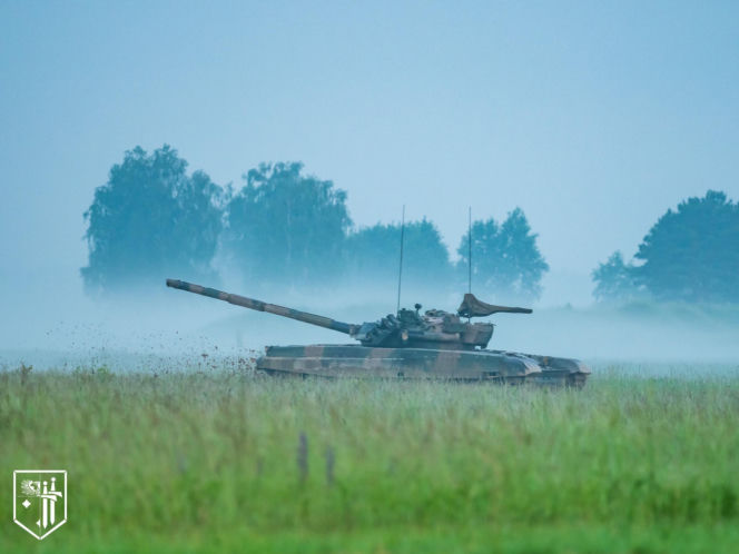 "Zawiszacy" za sterami legendy. Nowi kierowcy czołgów PT-91 w 15. Brygadzie