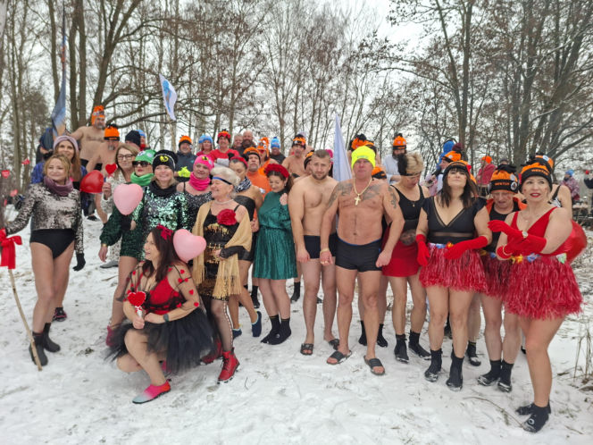 Historyczny I Zlot Morsów w Starachowicach