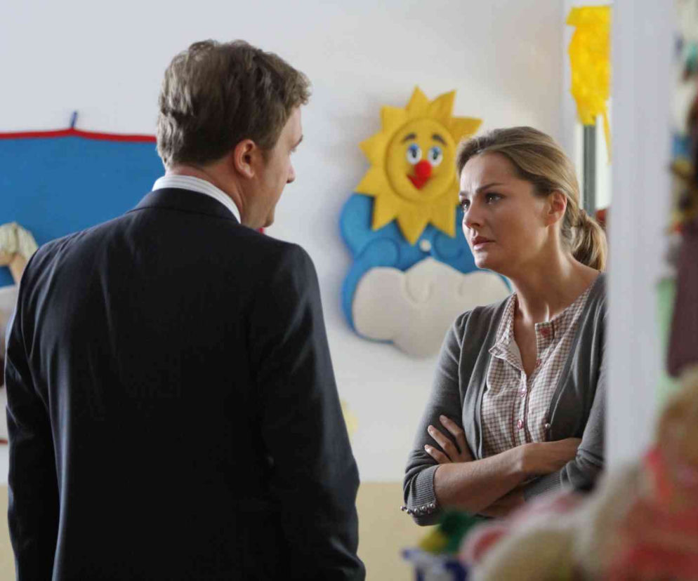 PRZYJACIÓŁKI, odc. 4. Paweł Strzelecki (Bartłomiej Kasprzykowski) i Inga (Małgorzata Socha)