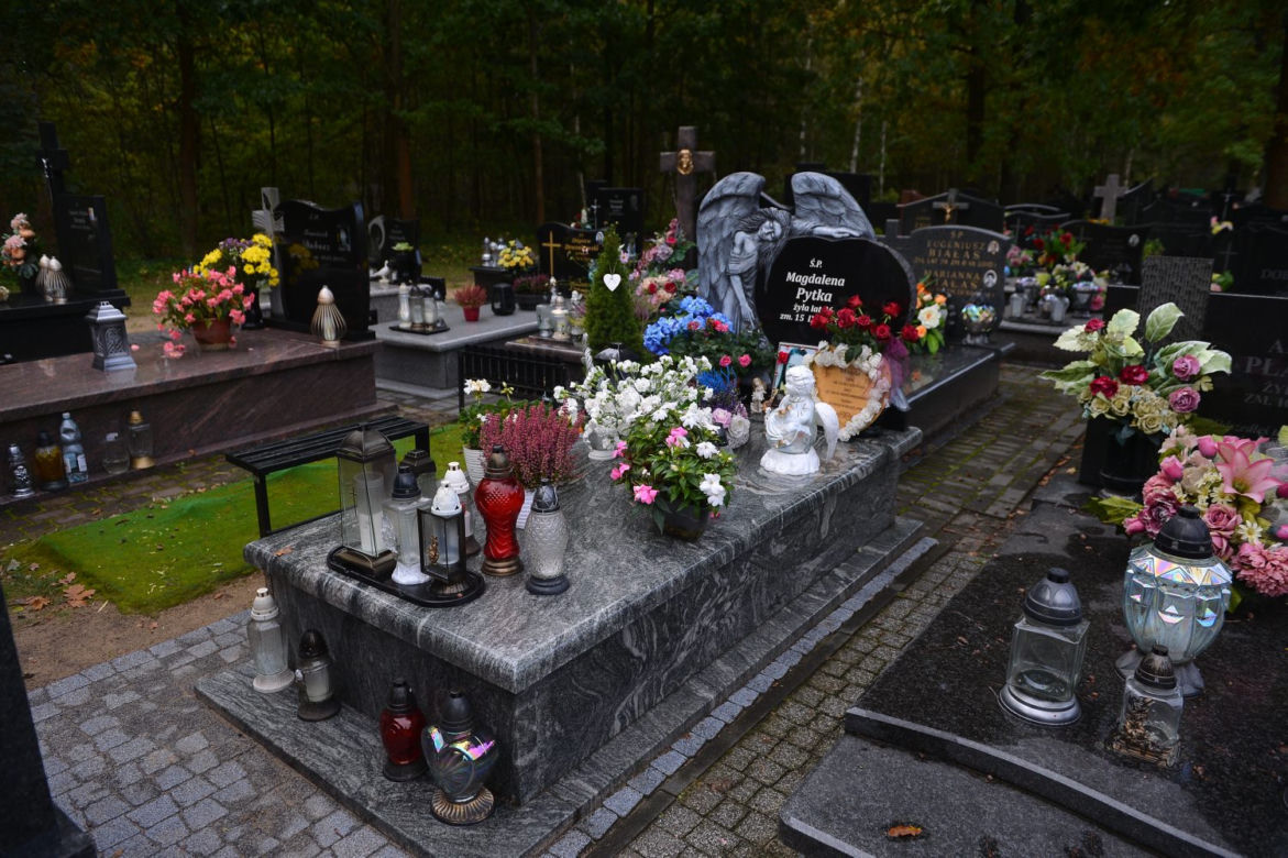 Tak wygląda grób Magdaleny Pytki w rok po jej śmierci