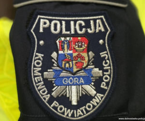 Pędził przez miejscowość, na podwójnym gazie. Zastopowali go policjanci z Góry