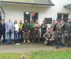 Badania detektorystów w Kuźnicy Grabowskiej