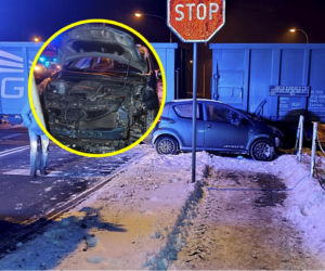 Zignorowała znak stop i wjechała pod pociąg! 40-latka cudem uniknęła śmierci