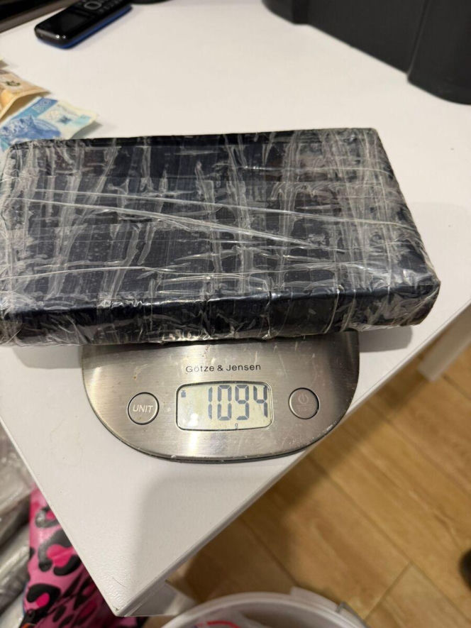 Miał iść za kratki, wpadł z towarem za 6 mln zł! Szokujące odkrycie w mieszkaniu