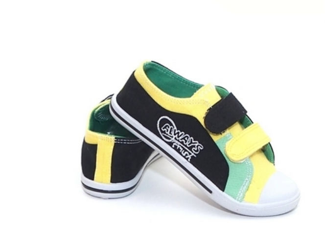 Buty dla dziewczynek 14