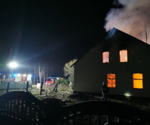 Tragiczny pożar domu pod Gnieznem. Straszne kulisy śmierci 66-latka 