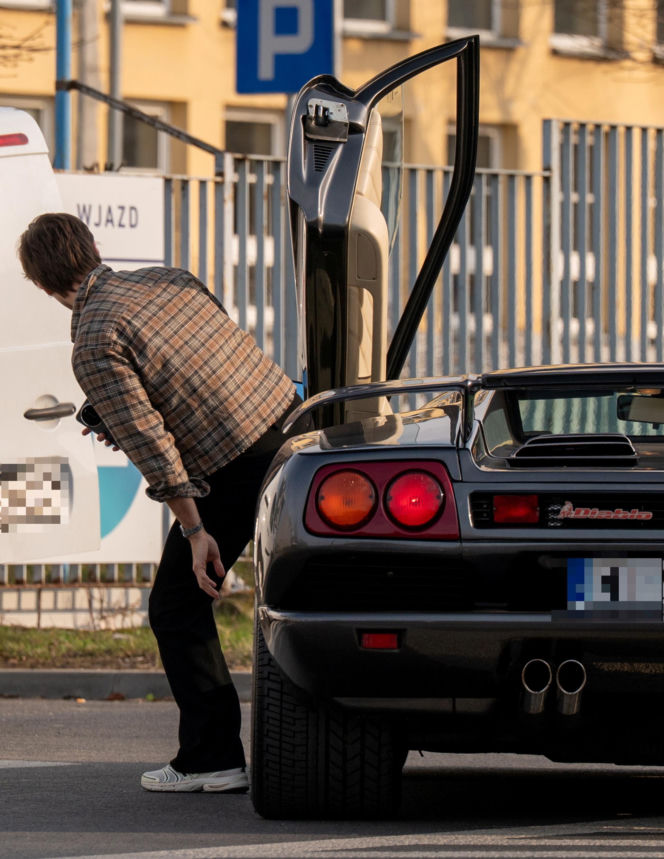 Maciej musiał przeżywa tortury w Lamborghini