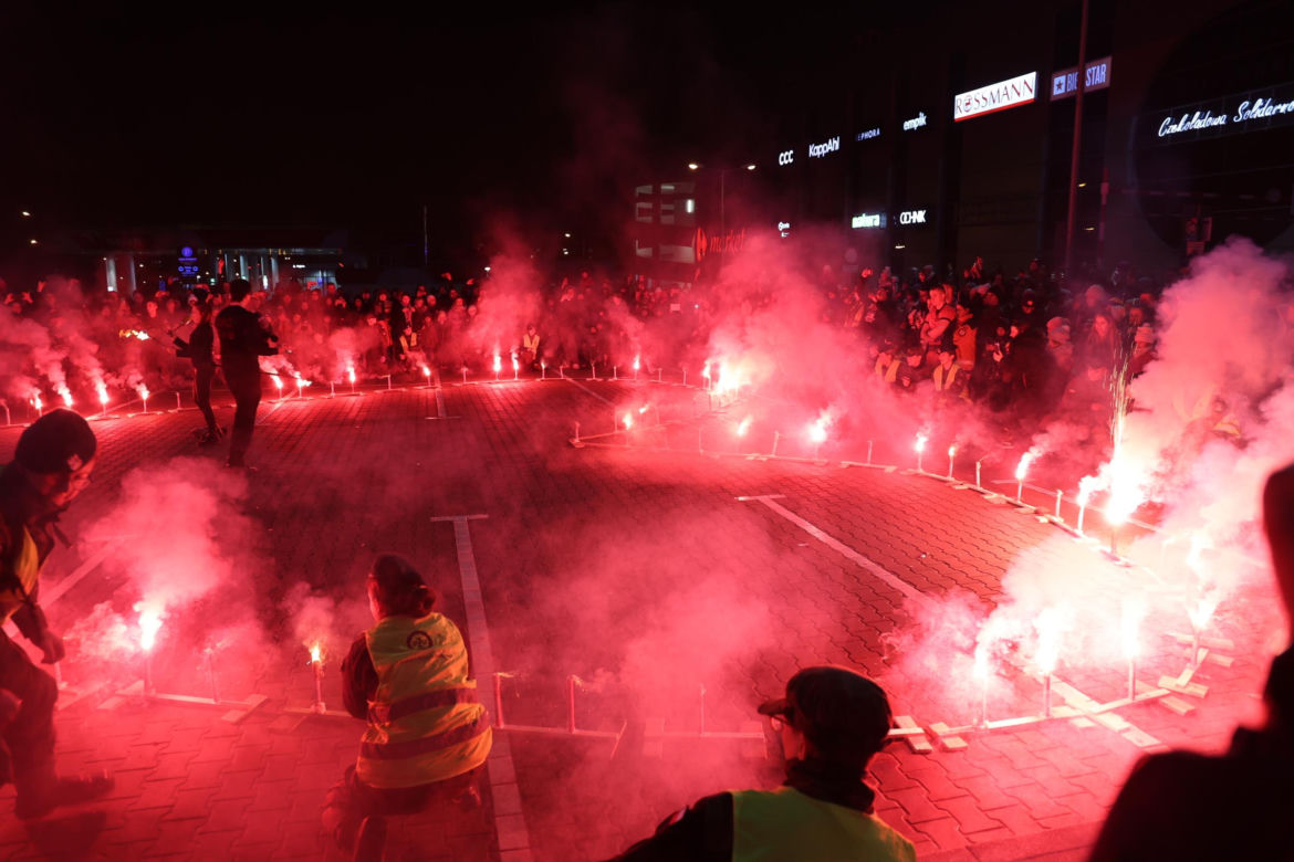Światełko do nieba i ognisty pokaz. Tak Lublin zakończył granie dla Wielkiej Orkiestry Świątecznej Pomocy 2024!