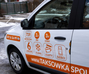 Toruń ma społeczną taksówkę. Tak wyglądają pojazdy!