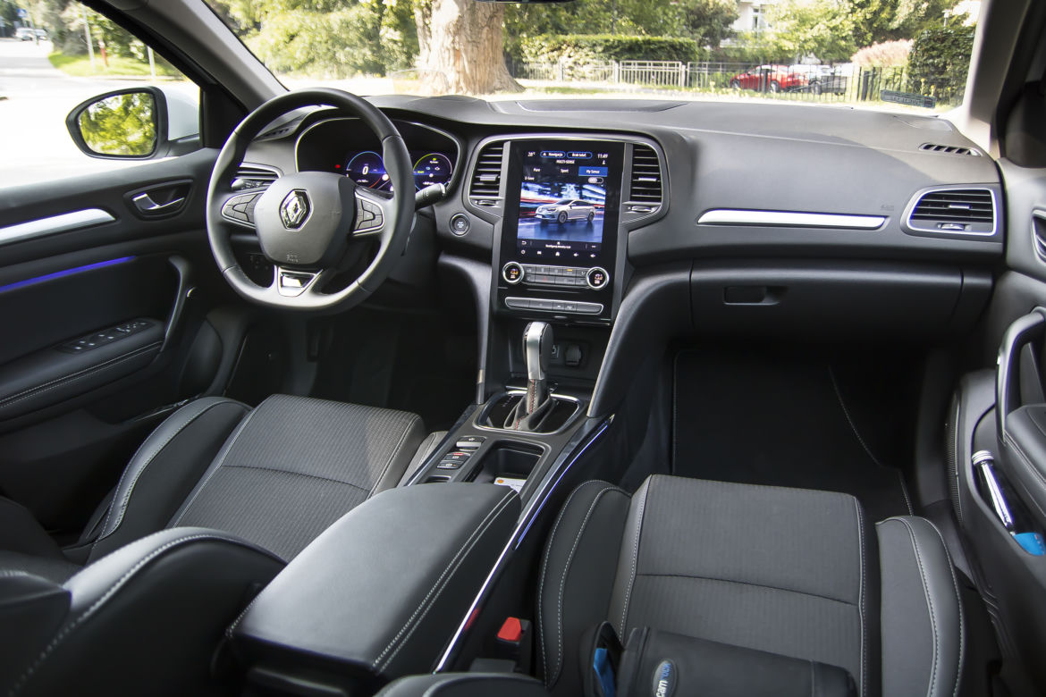Renault Megane Grandtour E-TECH 160 Plug-in Hybrid Intense