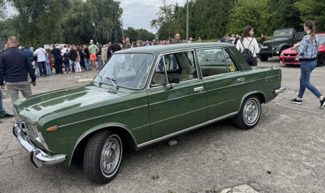 Setki klasyków i wyjątkowi goście. W Kraśniku pojawiły się gwiazdy „Zmienników”